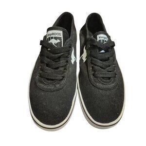 Kangaroos Black Canvas Sneakers With White Logo Size 7